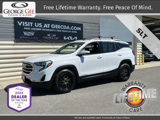 Used 2020 GMC Terrain SLT image 1