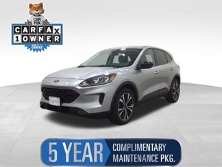 Used 2021 Ford Escape SE w/ SE Sport Appearance Package image 1