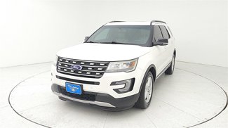 Used 2017 Ford Explorer XLT w/ Equipment Group 202A image 1