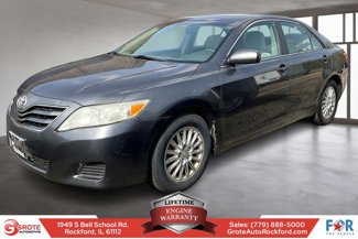 Used 2010 Toyota Camry XLE image 1