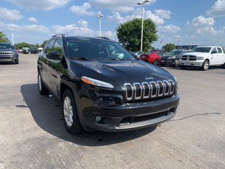 Used 2016 Jeep Cherokee Latitude w/ Cold Weather Group image 1