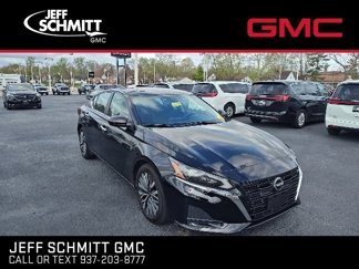 Used 2024 Nissan Altima 2.5 SV image 1