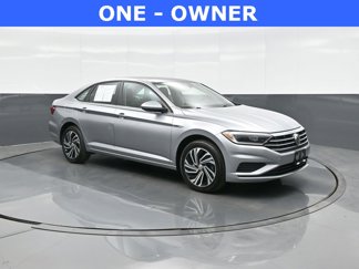 Used 2020 Volkswagen Jetta SEL image 1
