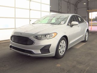 Used 2019 Ford Fusion S image 1