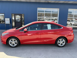 Used 2017 Chevrolet Cruze LT w/ Convenience Package image 1