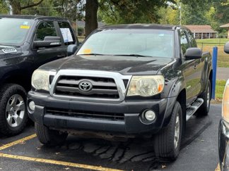 Used 2009 Toyota Tacoma PreRunner image 1