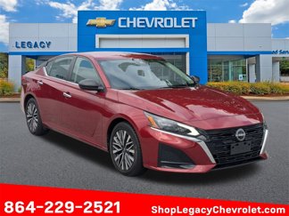 Used 2024 Nissan Altima 2.5 SV image 1