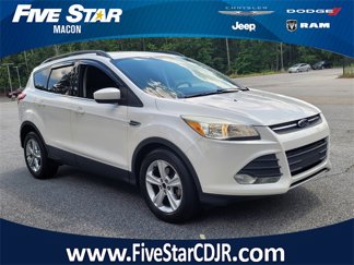 Used 2015 Ford Escape SE w/ Equipment Group 201A image 1