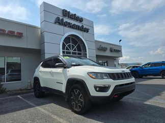 Used 2019 Jeep Compass Trailhawk w/ Popular Equipment Group image 1