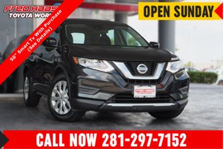 Used 2020 Nissan Rogue S image 1
