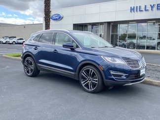 Used 2017 Lincoln MKC Reserve image 1
