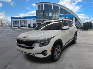 Used 2021 Kia Seltos SX w/ SX Sunroof Package image 1