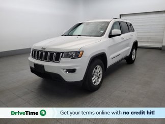 Used 2018 Jeep Grand Cherokee Laredo image 1