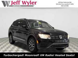 Used 2020 Volkswagen Tiguan SE w/ Panoramic Sunroof Package image 1