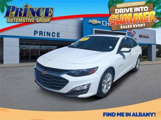 Used 2023 Chevrolet Malibu LT image 1