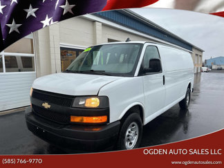 Used 2018 Chevrolet Express 3500 Extended w/ Driver Convenience Package image 1