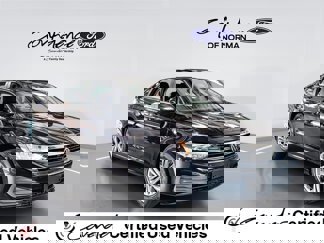 Used 2024 Volkswagen Jetta SE image 1