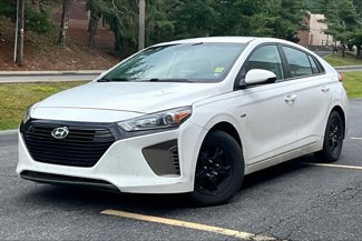 Used 2017 Hyundai Ioniq Blue image 1