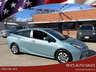 Used 2018 Toyota Prius Two image 1
