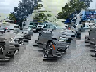 Used 2021 Chrysler Pacifica Touring-L image 1