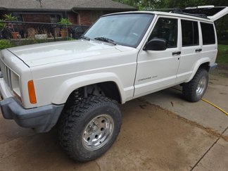 Used 2001 Jeep Cherokee Sport image 1