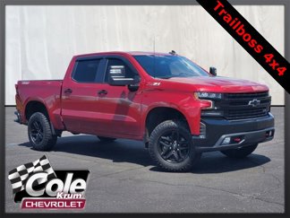 Used 2021 Chevrolet Silverado 1500 LT Trail Boss w/ Convenience Package II image 1