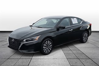 Used 2023 Nissan Altima 2.5 SV image 1