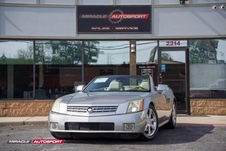 Used 2005 Cadillac XLR image 1