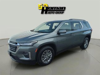 Used 2023 Chevrolet Traverse LT image 1