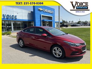Used 2018 Chevrolet Cruze LT w/ Convenience Package image 1