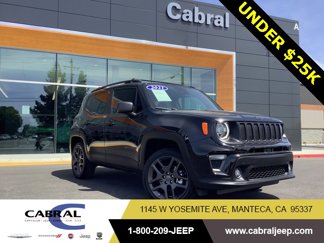 Used 2021 Jeep Renegade Latitude w/ Luxury Group II image 1