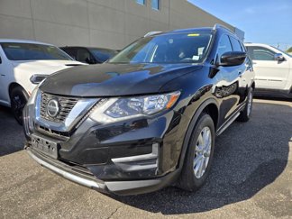 Used 2018 Nissan Rogue SV image 1