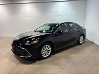 Used 2024 Toyota Camry LE image 1