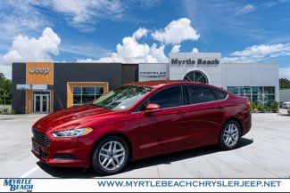 Used 2015 Ford Fusion SE image 1