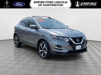 Used 2022 Nissan Rogue Sport SL image 1