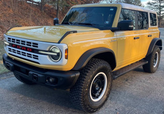 Used 2023 Ford Bronco Heritage Edition image 1