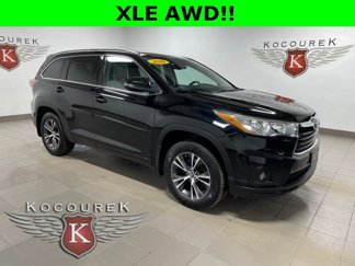 Used 2016 Toyota Highlander XLE image 1