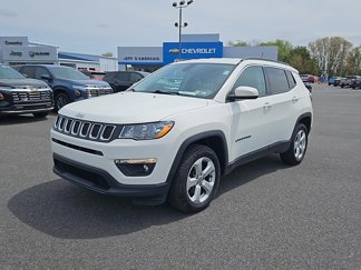 Used 2018 Jeep Compass Latitude w/ Popular Equipment Group image 1