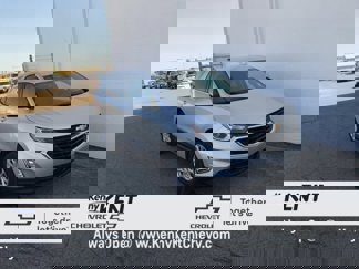 Used 2019 Chevrolet Equinox LT image 1