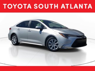 Used 2024 Toyota Corolla LE image 1