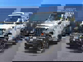 Used 2023 Jeep Wrangler Unlimited image 1