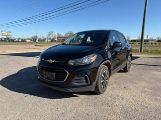 Used 2017 Chevrolet Trax LS image 1