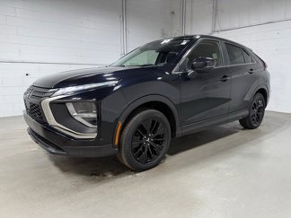 Used 2022 Mitsubishi Eclipse Cross LE image 1