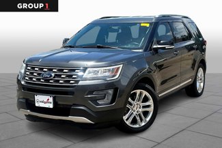 Used 2017 Ford Explorer XLT w/ Equipment Group 202A image 1