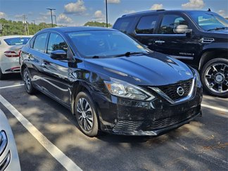 Used 2019 Nissan Sentra S w/ Exterior Package image 1