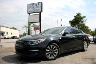 Used 2018 Kia Optima EX image 1