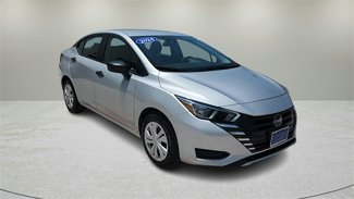 Used 2024 Nissan Versa S image 1