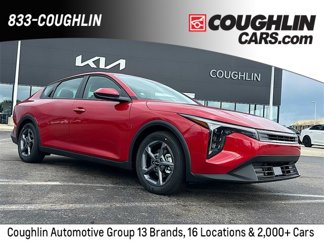 New 2025 Kia K4 LXS image 1
