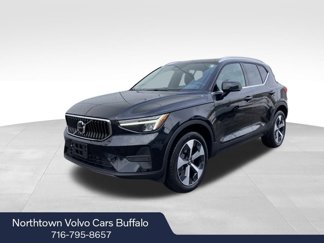New 2025 Volvo XC40 B5 Core w/ Protection Package Premier image 1