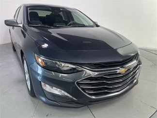 Used 2019 Chevrolet Malibu LT w/ Driver Confidence Package II image 1